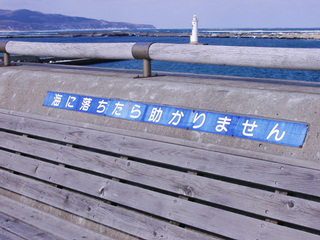 �y�@�x���@�z